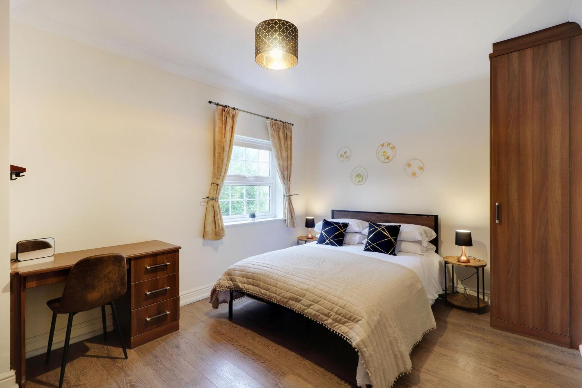 Perfect Home In Central Tunbridge Wells, Sleeps 10 Buitenkant foto